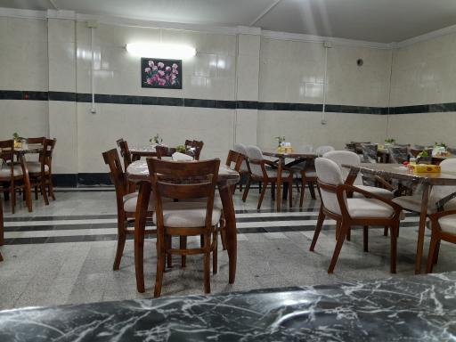 عکس 1 — رستوران ساحل