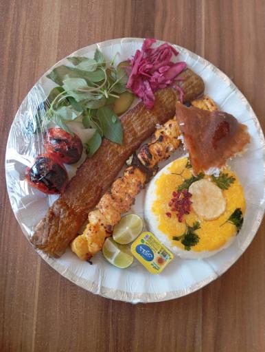 عکس 3 — رستوران و سفره خانه سنتی بیشه نو