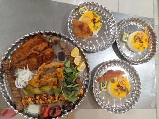 عکس 8 — رستوران و سفره خانه سنتی بیشه نو