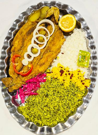 عکس 7 — سفره خانه سنتی صاحب دلان