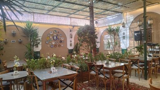 عکس 8 — رستوران سنتی سوگلی