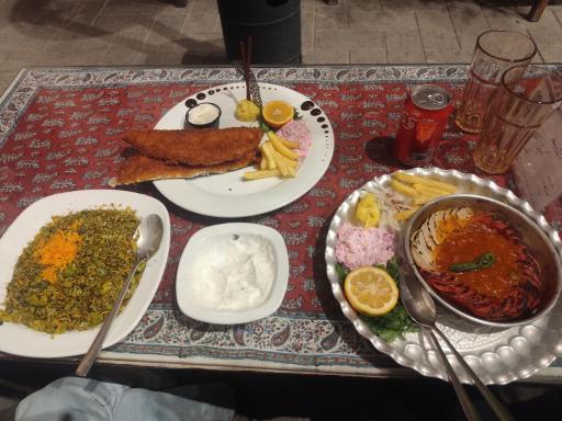 عکس 4 — رستوران سنتی ترنج