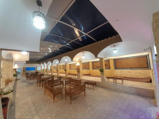 عکس 3 — سفره خانه سنتی کویر مشکات