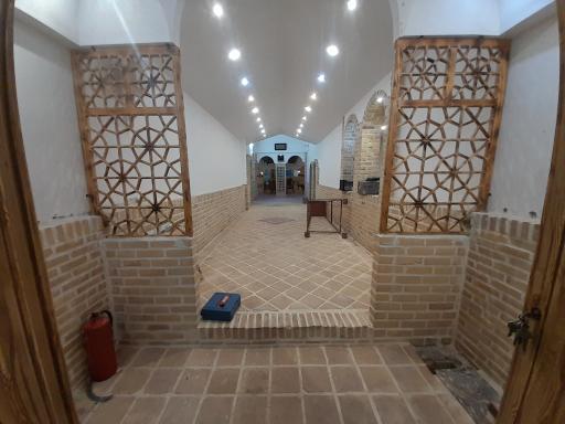 عکس 7 — سفره خانه سنتی کویر مشکات