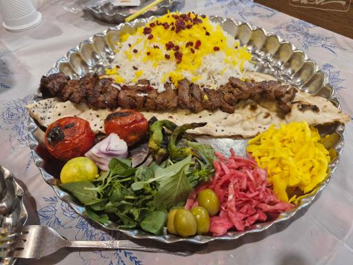 عکس 5 — سفره خانه سنتی سندباد