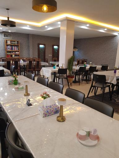 عکس 5 — رستوران جهان شهر نطنز