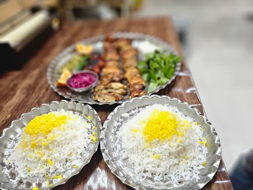عکس 9 — رستوران شهر آفتاب