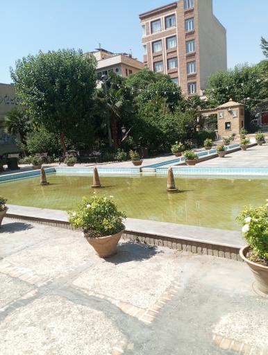 عکس 3 — عمارت فخرالدوله
