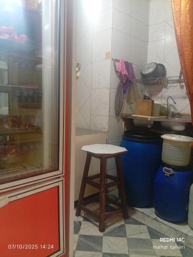 ساندویچ و پیتزا ولیعصر