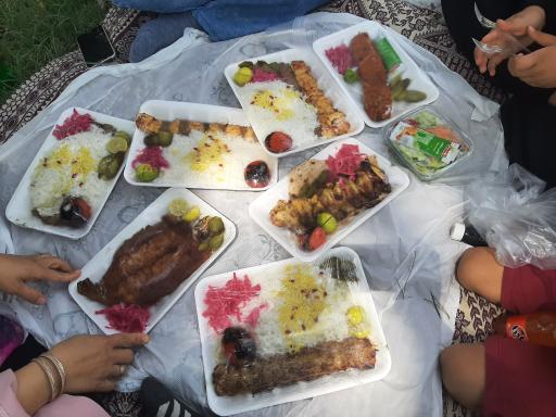 عکس 4 — رستوران سنتی شبستان شهر