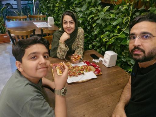 عکس 4 — فست فود رستوران سارا