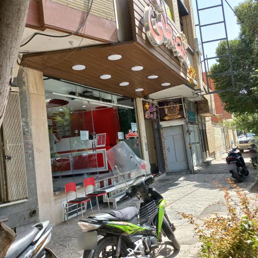 عکس 2 — ساندویچ مصطفی