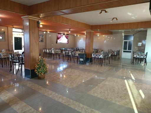 عکس 10 — رستوران ستاره کویر کوهپایه