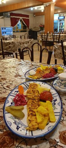 عکس 4 — رستوران ستاره کویر کوهپایه