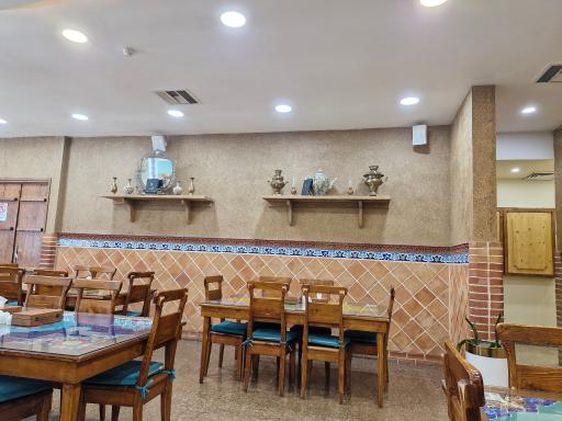 عکس 6 — رستوران مرشد شعبه سعادت آباد