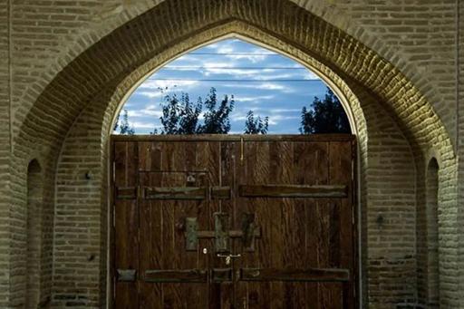 عکس 5 — رستوران و هتل کاروانسرای عباسی