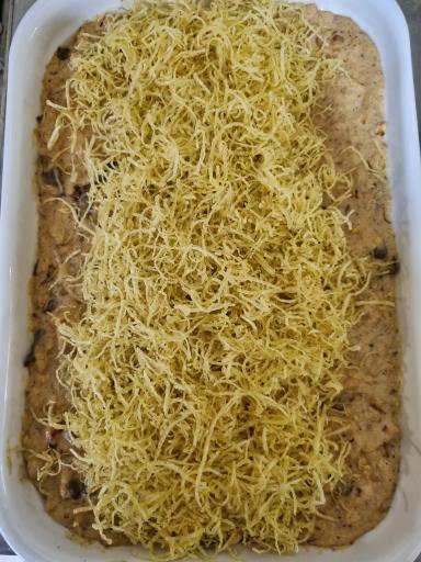 عکس 4 — تهیه غذای کماجدون