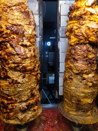عکس 2 — ساندویچ شایان
