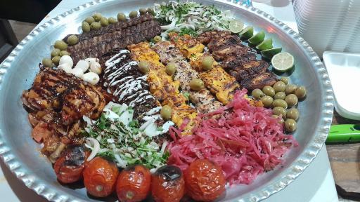عکس 4 — رستوران باغ حوض