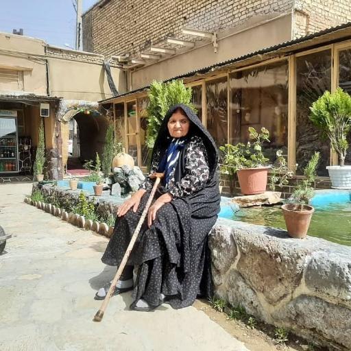 عکس 9 — رستوران باغ حوض