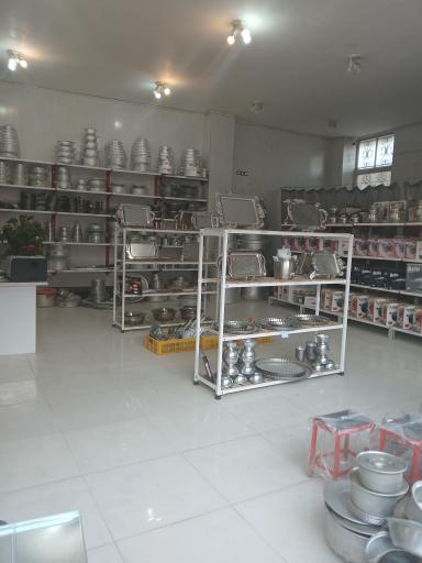 عکس 3 — فروشگاه ظروف آشپزخانه کاج