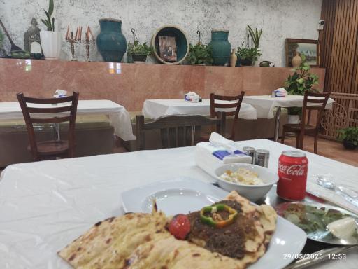 عکس 3 — کبابی و بریانی گلستان