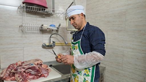 عکس 4 — همبرگر هلال ماه