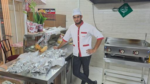 عکس 5 — همبرگر هلال ماه