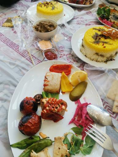 عکس 3 — رستوران یاس