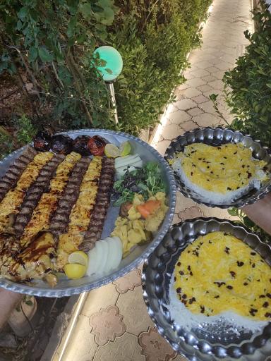 عکس 2 — کافه رستوران میثم