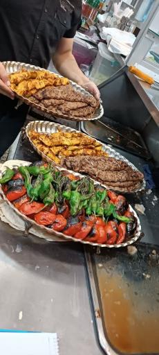 عکس 2 — کباب ساطوری بناب