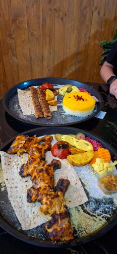 عکس 2 — مجموعه غذایی حاج خباز