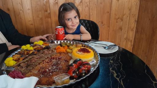 عکس 7 — مجموعه غذایی حاج خباز