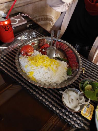 عکس 3 — کاخ رستوران نقش جهان