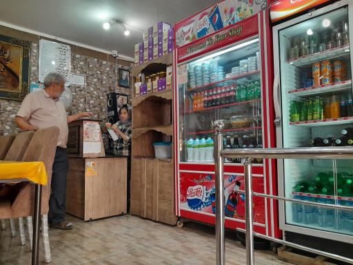 عکس 2 — رستوران چهارفصل نیاسر