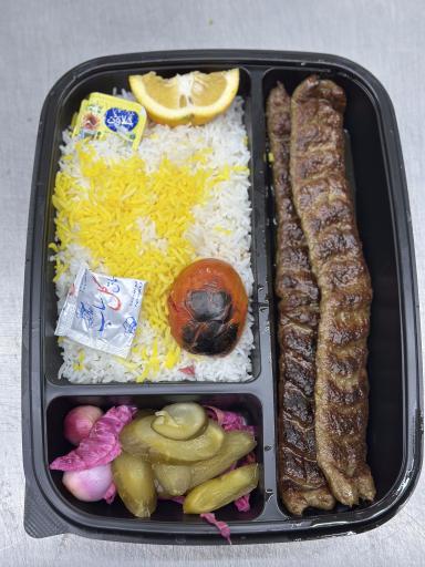 عکس 4 — آشپزخانه یا حسین