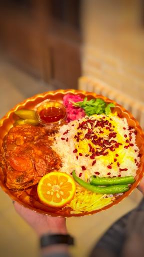 عکس 8 — آشپزخانه یا حسین