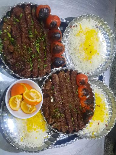 عکس 3 — رستوران اویسی (مستر جوجز)