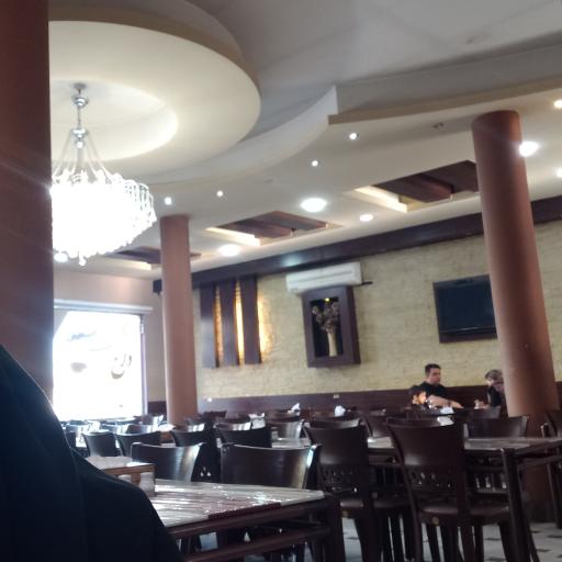 عکس 1 — رستوران بعثت