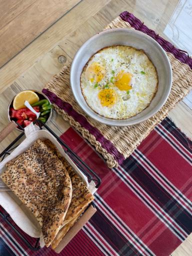 عکس 6 — صبحانه و عصرانه آق بزرگ