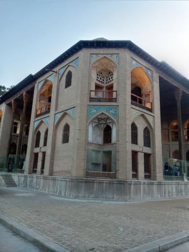 عکس 8 — کاخ و عمارت هشت بهشت