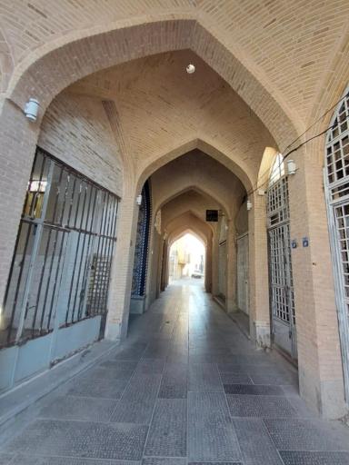 عکس 3 — بازارچه درب کوشک