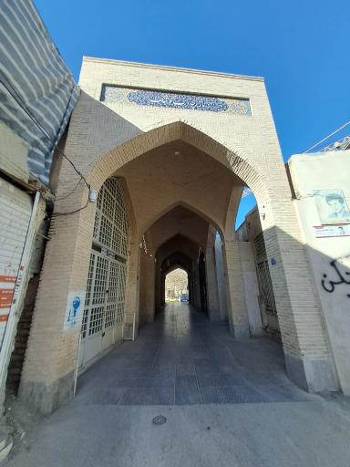 عکس 4 — بازارچه درب کوشک