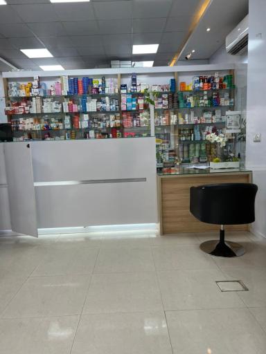 عکس 7 — داروخانه شبانه روزی دکتر نظری