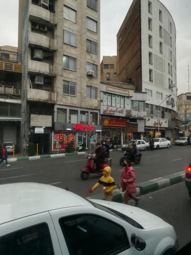 عکس 4 — داروخانه دکتر به منش