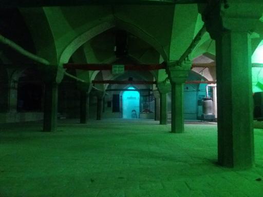 عکس 5 — مسجد قدیمی مصلی