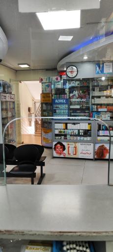 عکس 4 — داروخانه همت